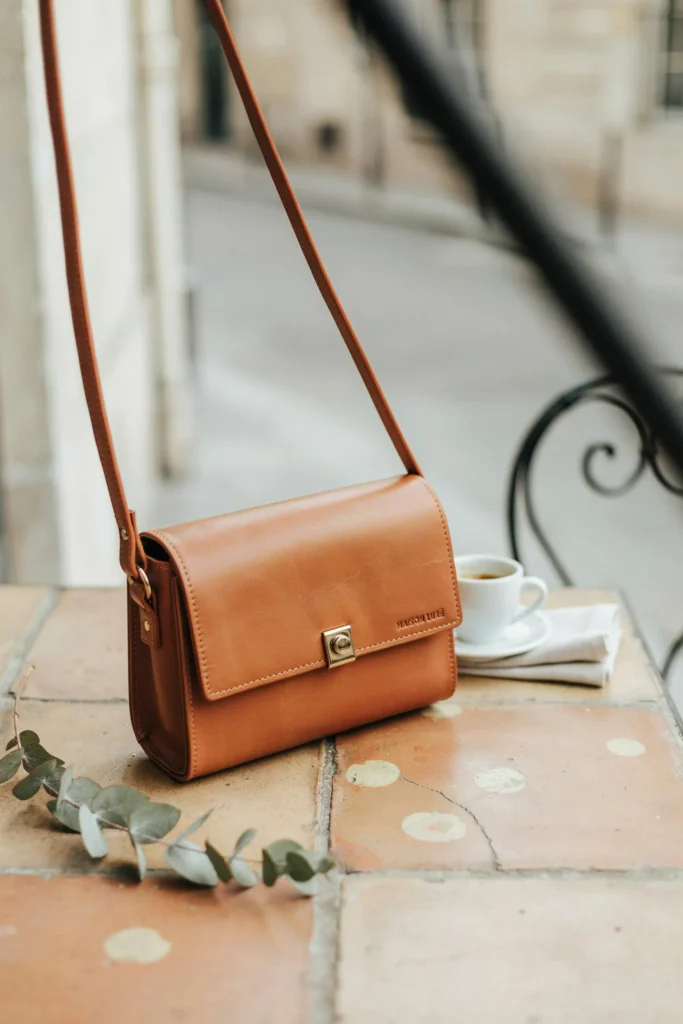 Minimalist Crossbody