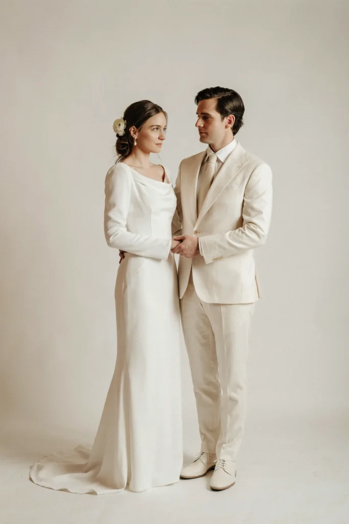 Monochrome Ivory Blend