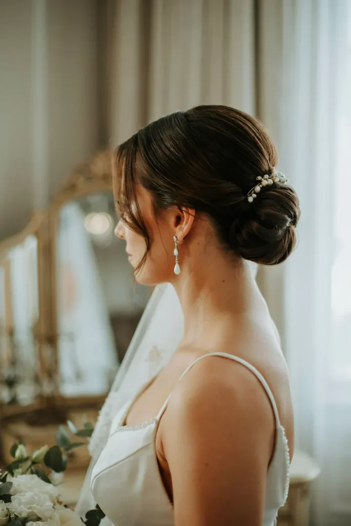 Glamorous Side Bun