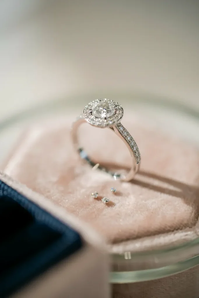 Halo Diamond Set